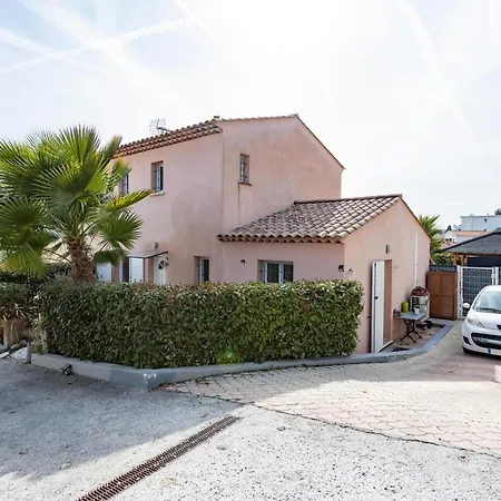 Villa Equipee Avec